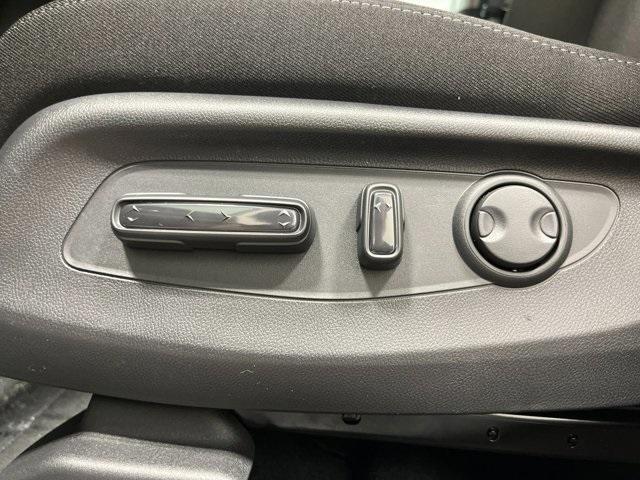 Photo of 2026 Meteorite Gray Metallic Honda CR-V