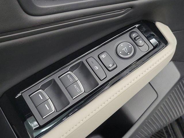 Photo of 2024 Platinum Honda Accord Hybrid