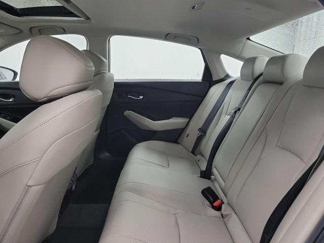 Photo of 2024 Platinum Honda Accord Hybrid