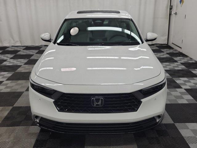 Photo of 2024 Platinum Honda Accord Hybrid