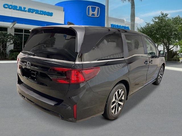 Photo of 2025 Celestial Blue Metallic Honda Odyssey