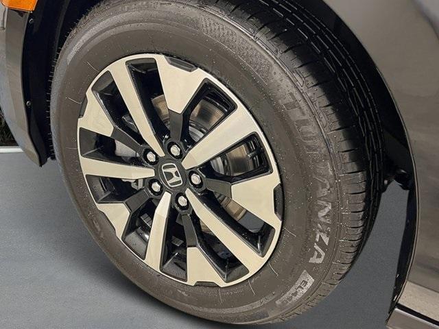 Photo of 2025 Celestial Blue Metallic Honda Odyssey