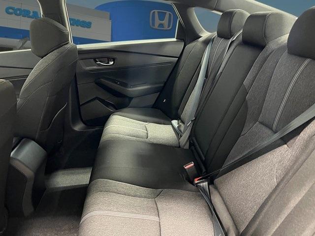 Photo of 2025 Urban Gray Pearl Honda Accord Hybrid