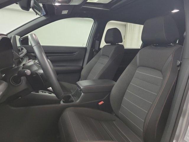 Photo of 2025 Silver Honda CR-V Hybrid