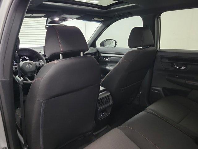 Photo of 2025 Silver Honda CR-V Hybrid