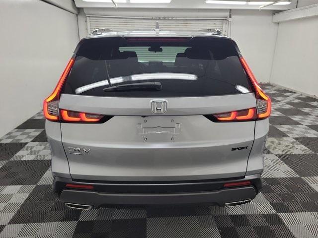 Photo of 2025 Silver Honda CR-V Hybrid
