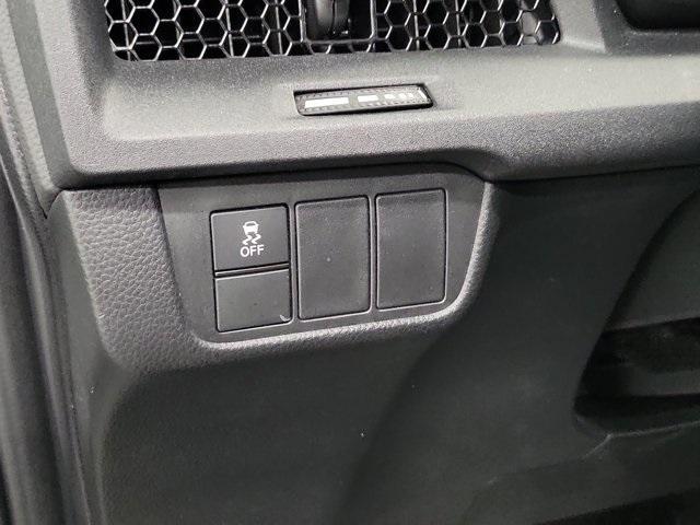 Photo of 2025 Silver Honda CR-V Hybrid