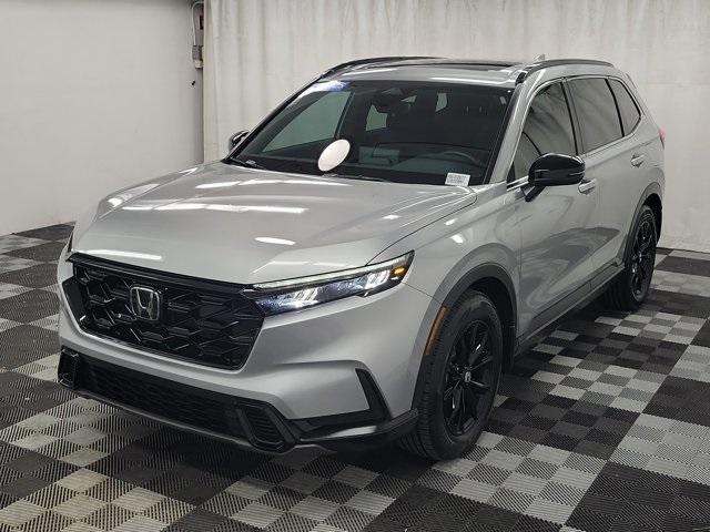 Photo of 2025 Silver Honda CR-V Hybrid