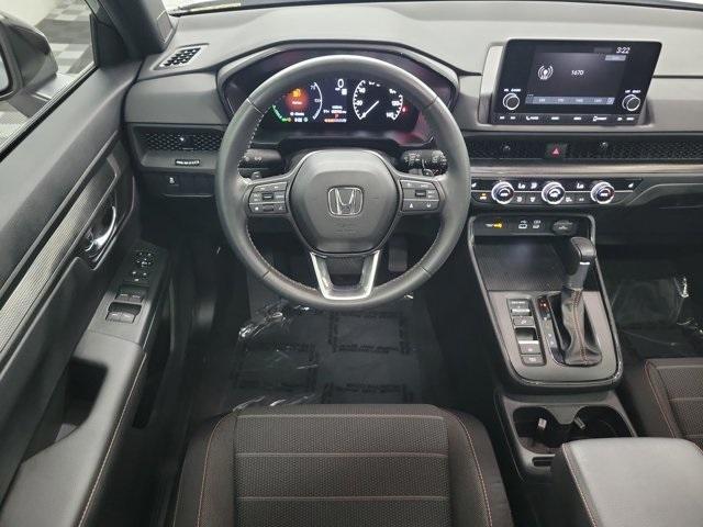 Photo of 2025 Silver Honda CR-V Hybrid