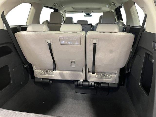 Photo of 2025 Smoke Blue Honda Odyssey
