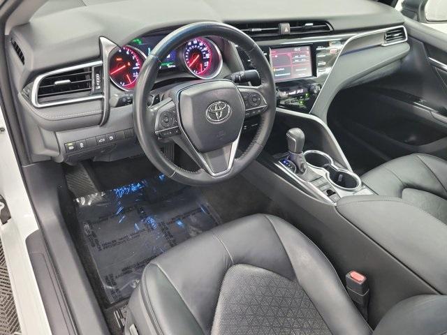 Photo of 2018 White Toyota Camry