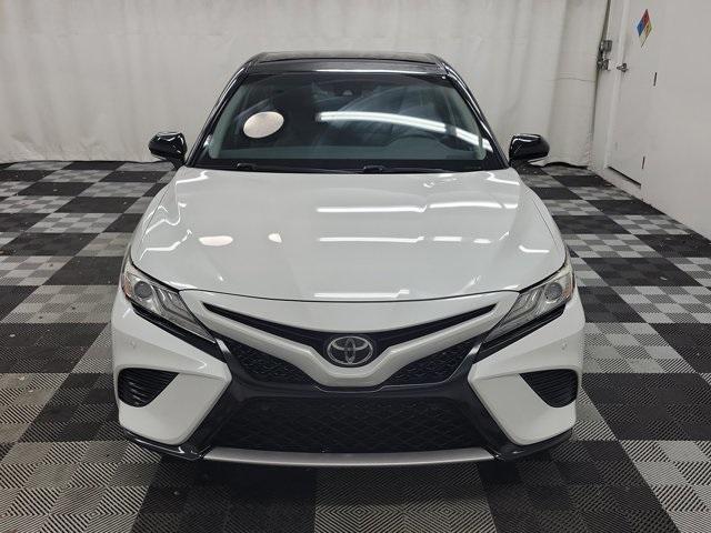Photo of 2018 White Toyota Camry