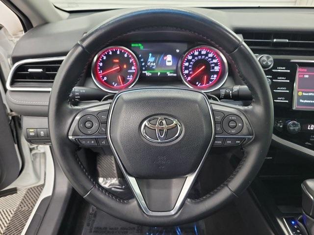 Photo of 2018 White Toyota Camry