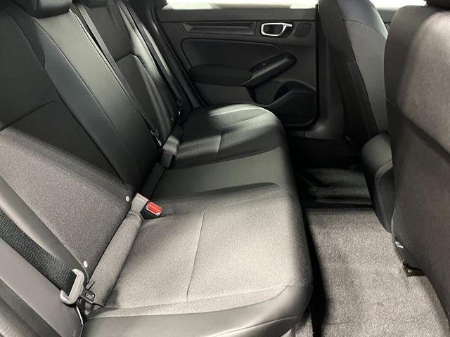 Photo of 2025 Platinum White Pearl Honda Civic