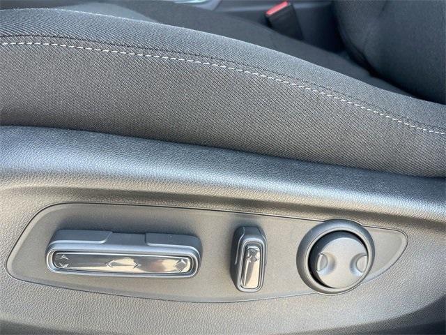 Photo of 2026 Crystal Honda CR-V