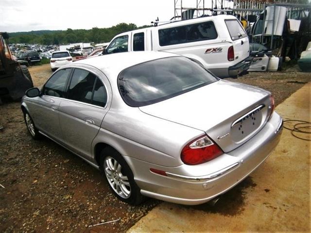 Photo of 2004 Platinum Jaguar S-Type
