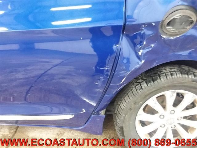 Photo of 2018 Ocean Blue Metallic Chrysler Pacifica
