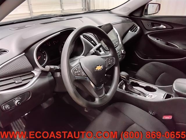 Photo of 2023 GOLD Chevrolet Malibu