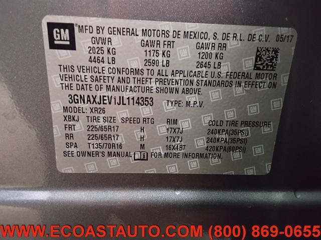 Photo of 2018 Silver Ice Metallic Chevrolet Equinox