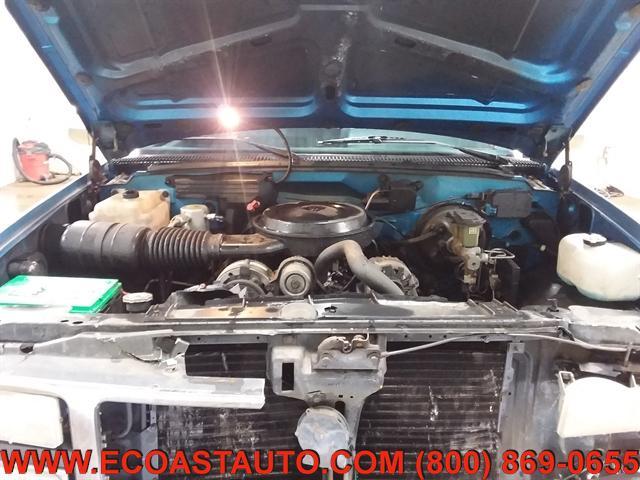 Photo of 1991 Blue/Silver GMC 1500
