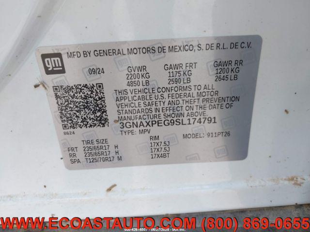Photo of 2025 Summit White Chevrolet Equinox