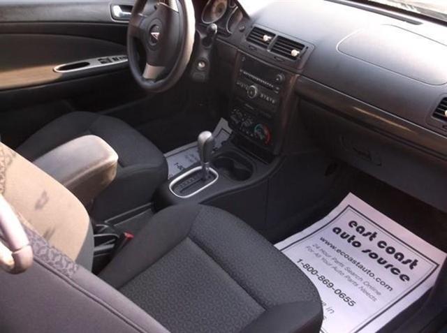 Photo of 2007 Stealth Gray Metallic Pontiac G5