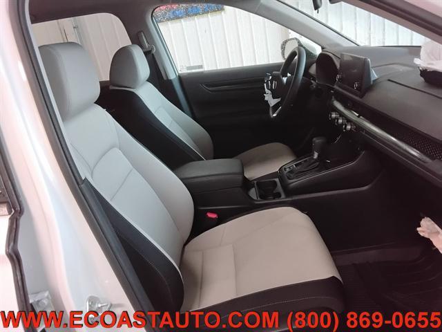 Photo of 2024 Platinum White Pearl Honda CR-V