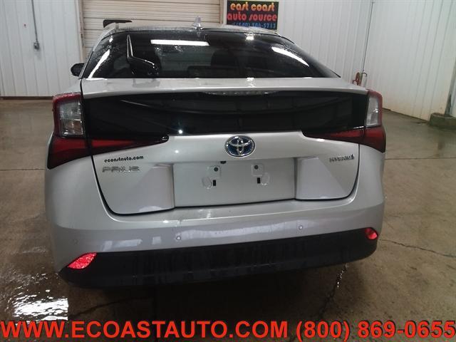 Photo of 2019 Classic Silver Metallic Toyota Prius