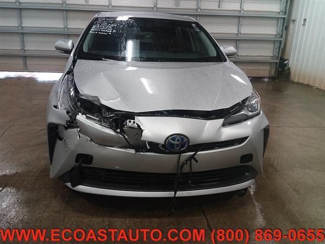 Photo of 2019 Classic Silver Metallic Toyota Prius