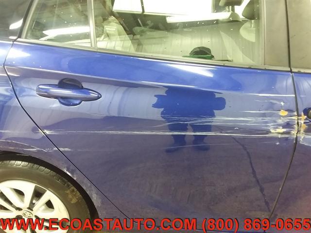 Photo of 2017 Blue Crush Metallic Toyota Prius