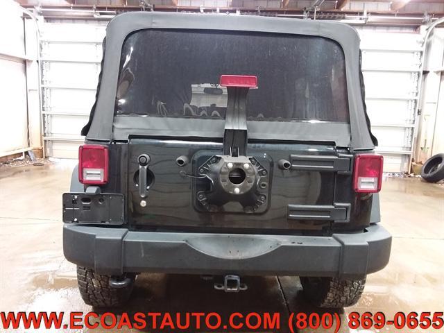 Photo of 2015 Black Clearcoat Jeep Wrangler Unlimited