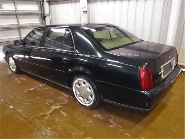 Photo of 2000 Polo Green Cadillac DeVille