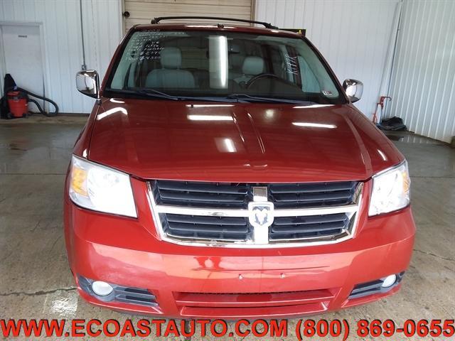 Photo of 2008 Inferno Red Crystal Pearl Dodge Grand Caravan