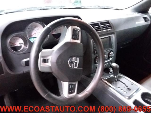 Photo of 2013 Black Dodge Challenger