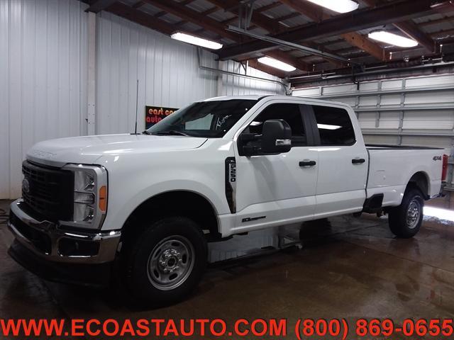Photo of 2023 Oxford White Ford F-250