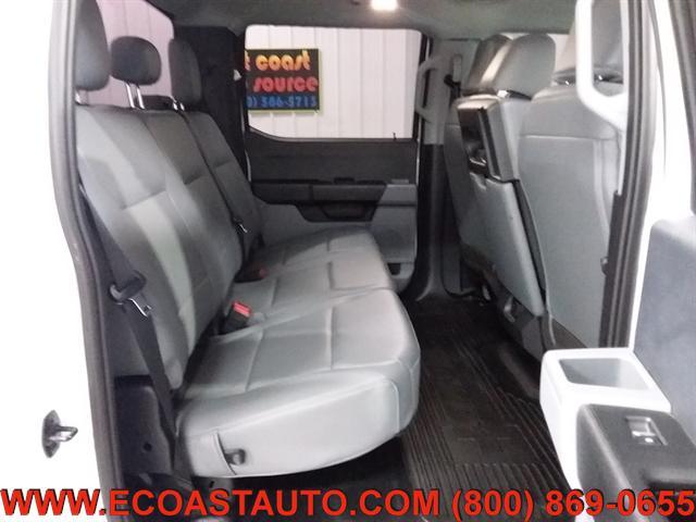 Photo of 2023 Oxford White Ford F-250