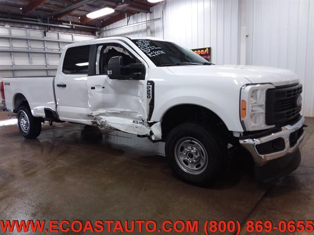 Photo of 2023 Oxford White Ford F-250