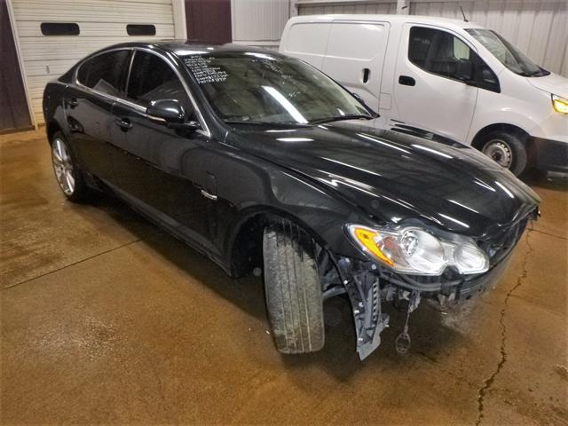 Photo of 2011 Botanical Green Jaguar XF