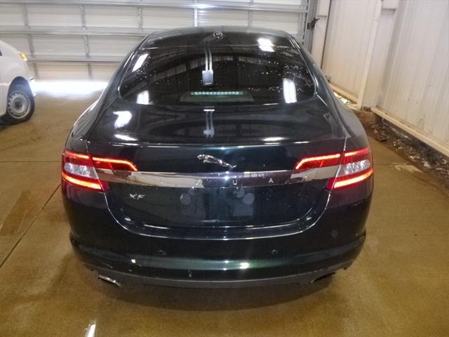 Photo of 2011 Botanical Green Jaguar XF