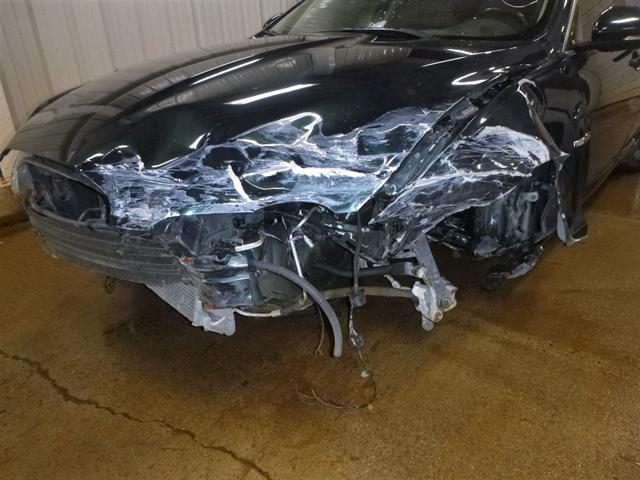 Photo of 2011 Botanical Green Jaguar XF