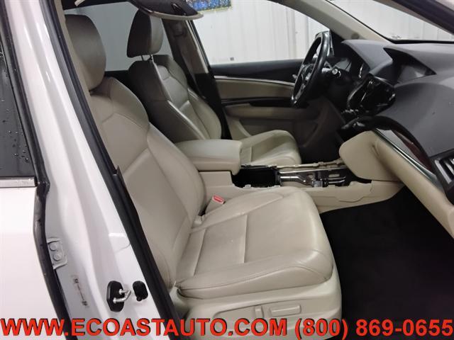 Photo of 2018 White Diamond Pearl Acura MDX