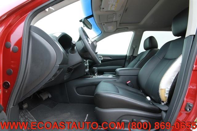 Photo of 2013 Cayenne Red Nissan Pathfinder