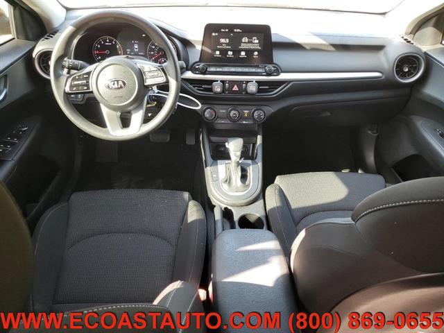 Photo of 2021 Aurora Black Kia Forte