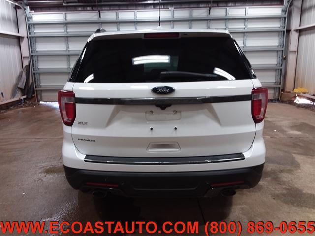 Photo of 2018 Oxford White Ford Explorer