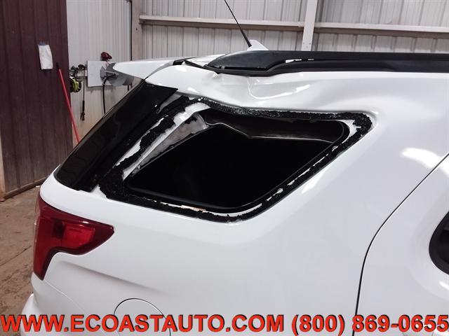 Photo of 2018 Oxford White Ford Explorer