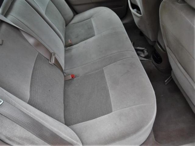 Photo of 2004 Merlot Clearcoat Metallic Ford Taurus
