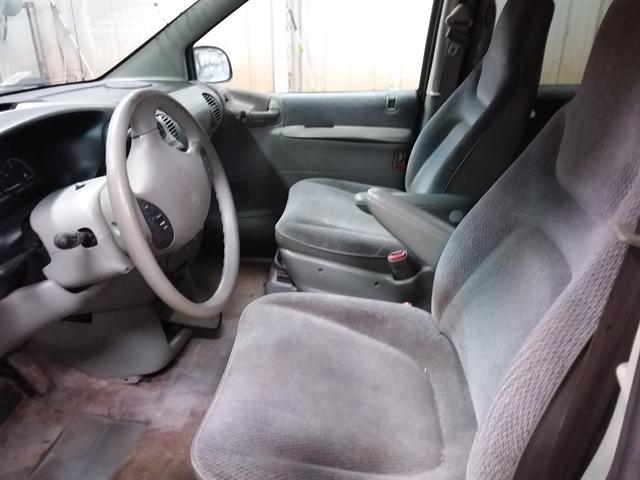 Photo of 1997 Forest Green (PC) Dodge Caravan