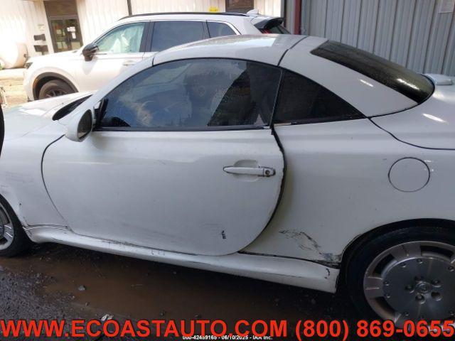 Photo of 2002 White Gold Crystal Lexus SC 430