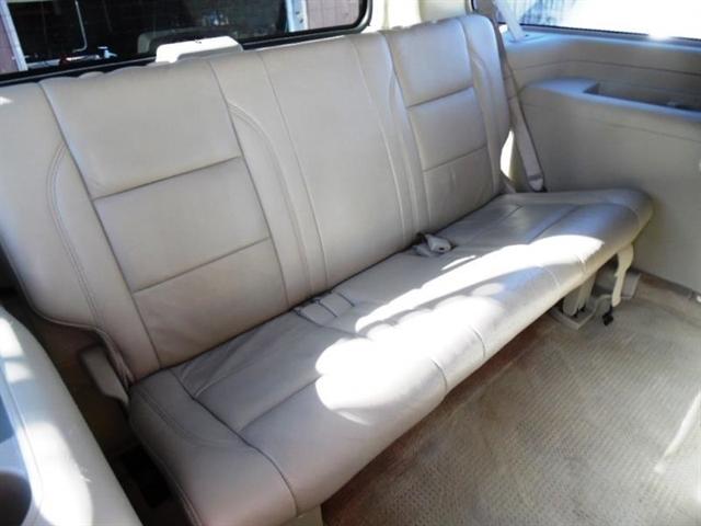 Photo of 2004 Tuscan Pearl INFINITI QX56