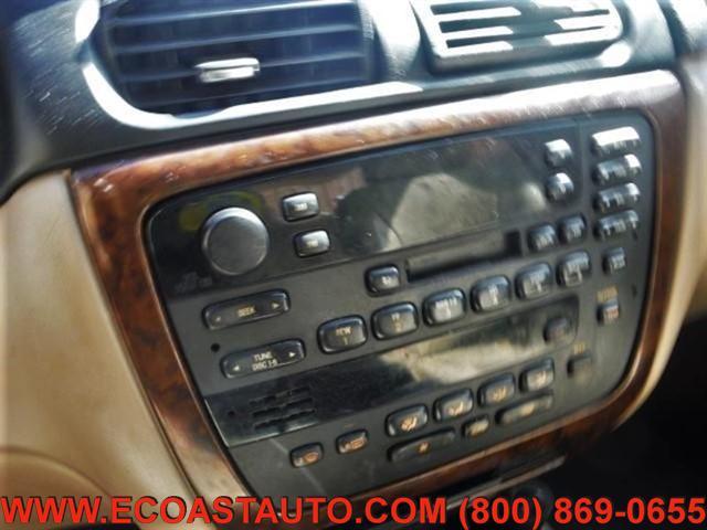 Photo of 2000 Harvest Gold Metallic Mercury Sable